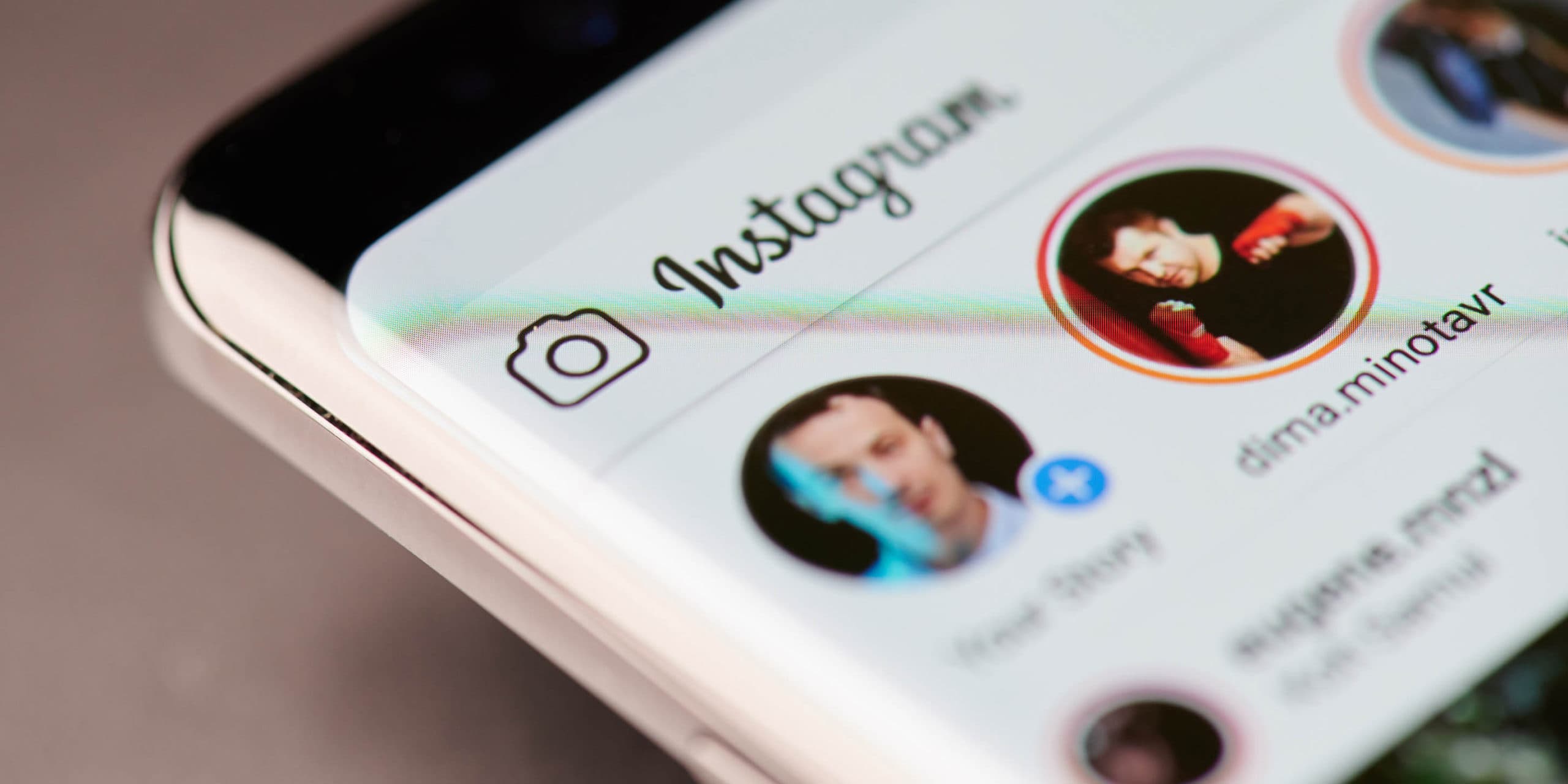Flüchtig, aber nützlich: 3 kreative Möglichkeiten für das Erstellen von Werbung in Instagram-Stories Cover