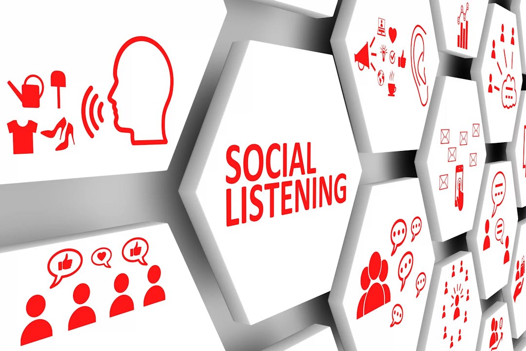 Social Listening: Wer Social Listening einsetzt, kann Trends und Probleme frühzeitig identifizieren.